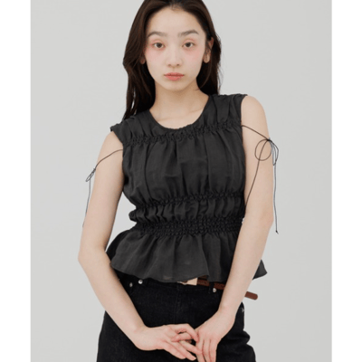【 SENEE 】抓皺透膚上衣1