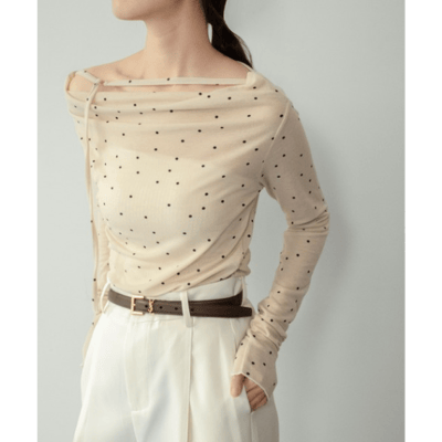 【 on:nue 】大人系透視點點露肩上衣6