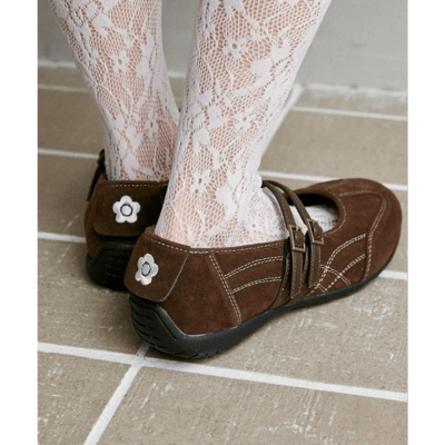 【 MARY QUANT 】麂皮感瑪莉珍運動鞋9