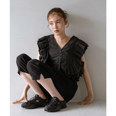 【日本 KBF】2WAY 雙色荷葉邊無袖上衣14