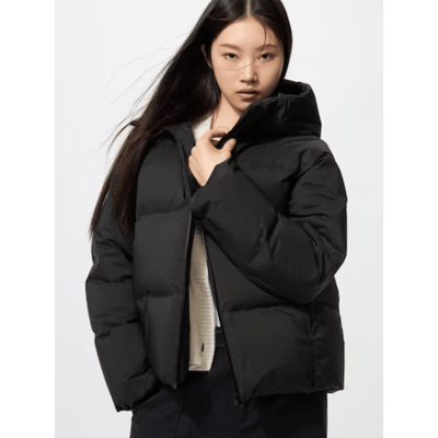 【日本UNIQLO感謝祭】無縫羽絨連帽外套2