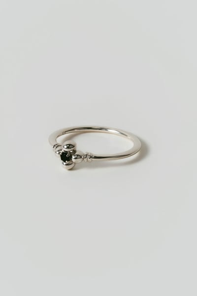 【 BRKUMO 】flower ring / 04 Onyx｜黑瑪瑙花朵戒指3