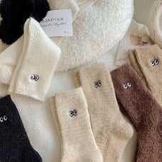 【韓國直送】混羊毛大眼睛刺繡毛呢中筒襪4