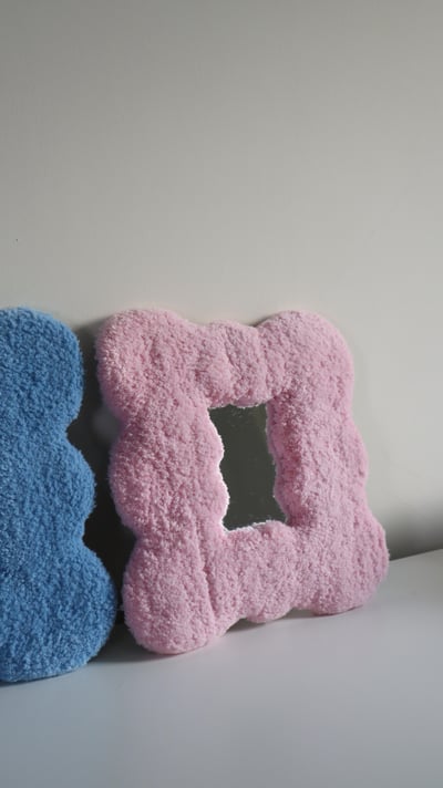 （現貨）韓國設計品牌among them ｜手作毛線簇絨鏡子1