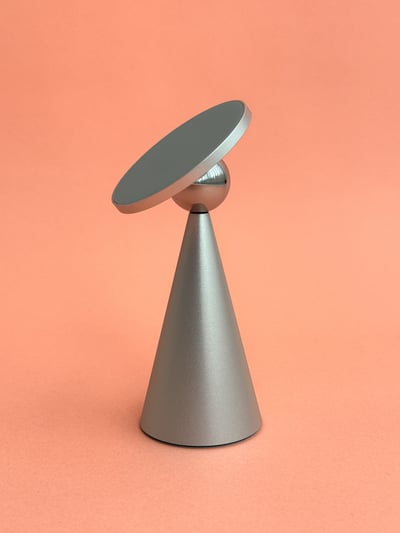 （預購）LYCKA Till香檳磁吸手機座8