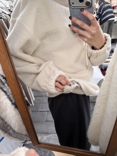 Gz64白熊毛毛連帽上衣4