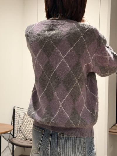 Gz32 紫灰菱格紋毛衣1