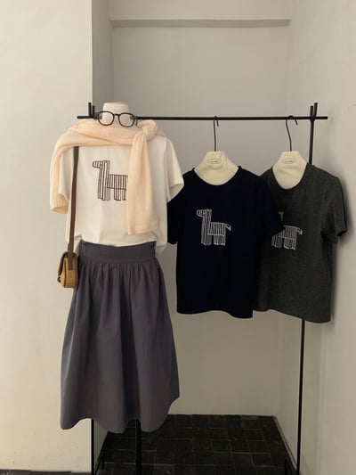 Gz68 刺繡小馬百搭上衣（3colors）5