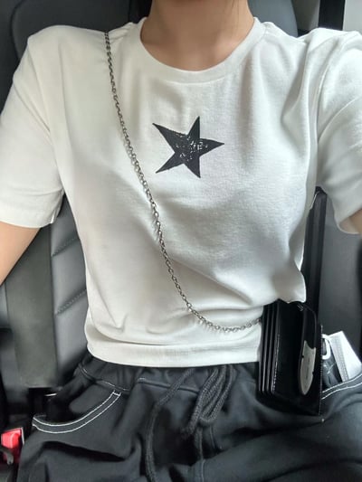 O22塗鴉星星短版上衣（Green/Charcoal/White）5