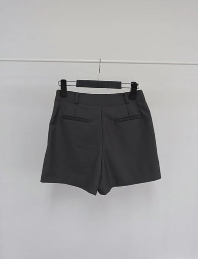 J20一片裙設計西裝短褲S/M（2colors）10