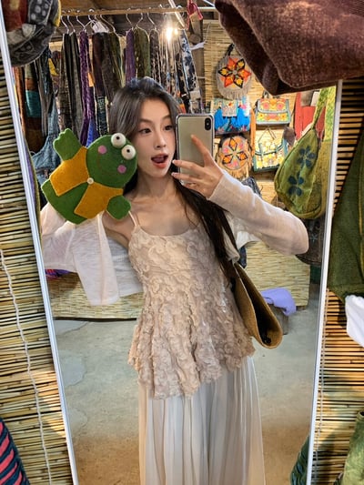 Gz87 溫柔立體花花背心（2colors）6