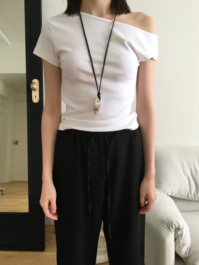 j10 斜肩設計質感上衣（3colors）10