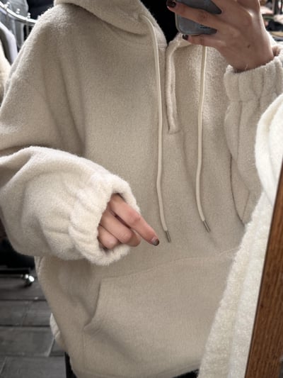 Gz64白熊毛毛連帽上衣1