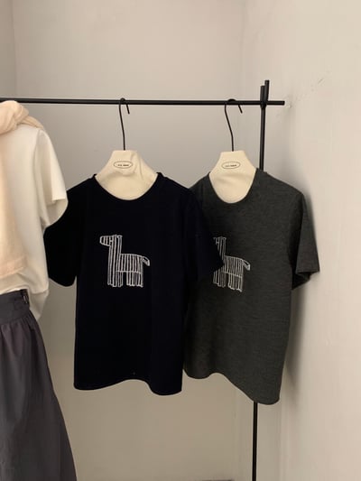 Gz68 刺繡小馬百搭上衣（3colors）3