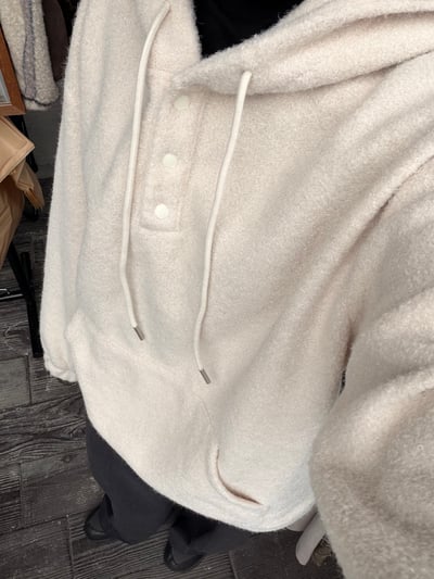 Gz64白熊毛毛連帽上衣2