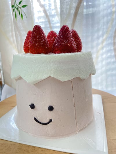 難哄蛋糕 限草莓季節提供3