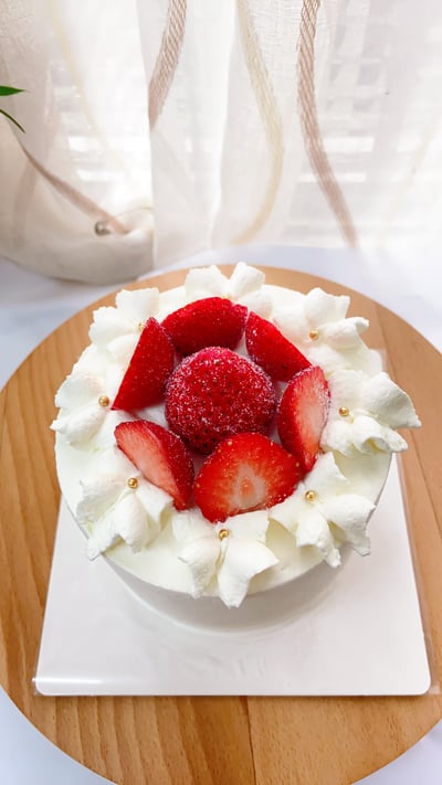 Hb 莓好幸運 草莓奶油生日蛋糕 4吋加高 （季節）3