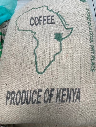 熊團長精選系列：肯亞 穆蘭嘉 新基里提農民合作社 產區精選/水洗特色咖啡—森之莓比賽級微批次11