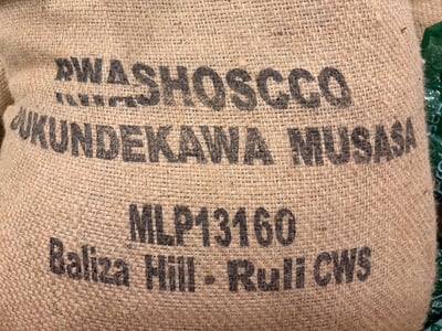 《千山之國系列：盧安達 北部省 巴利札之丘 茹莉處理站 🍑杏桃花🌸水洗特色咖啡》9