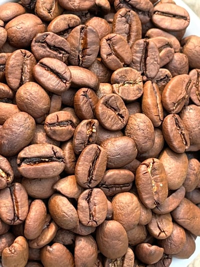 《老巴傳奇咖啡：巴西 Cerrado Mineiro產區 Rio Brilhante 明河莊園 Catuai 99 卡杜愛久久/當地特色品種 ☀日曬咖啡：巧克力葡萄球》13