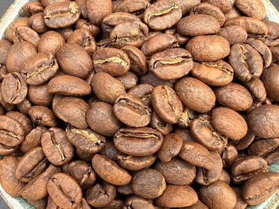 《天空之城系列：祕魯 卡哈馬卡 🥑酪梨之花💐 特色水洗咖啡》8