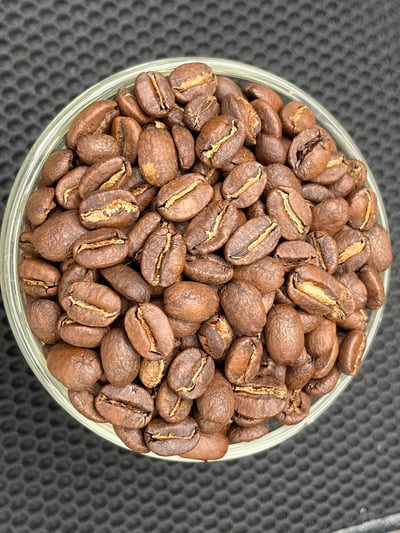 熊團長每月特惠咖啡｜秘魯 卡哈馬卡/鳳梨莊園 香果奶油糖 水洗咖啡熟豆 (買一送一)6