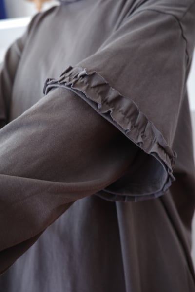 𓏭木耳花邊點綴接袖上衣18