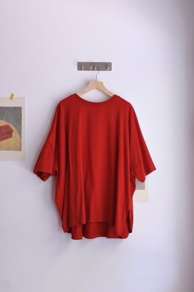 木耳邊點綴前後兩穿純色上衣22