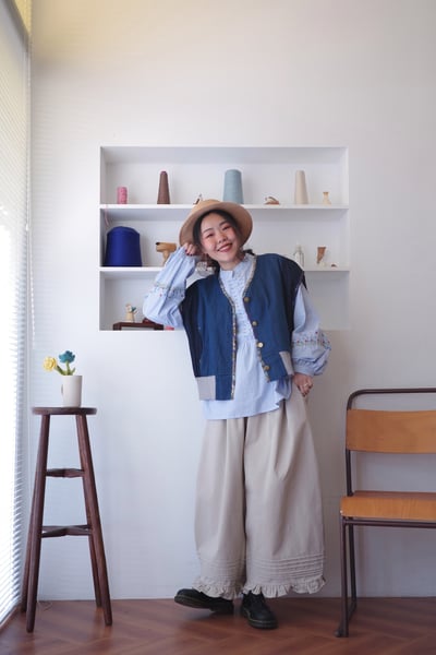 𓏭褲管壓褶木耳花邊繭型褲13