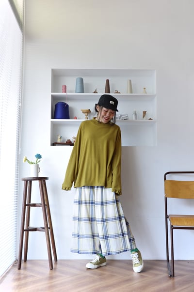 𓏭口袋虛線小麵包刺繡舒服格紋褲4