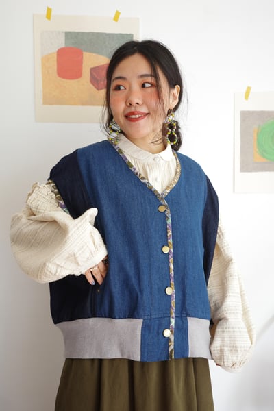 𓏭單寧花布拼接背心8