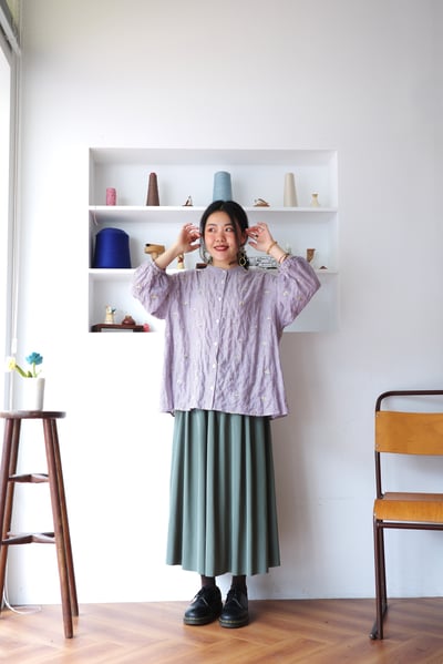 𓏭小花柄刺繡直紋泡泡格襯衫16