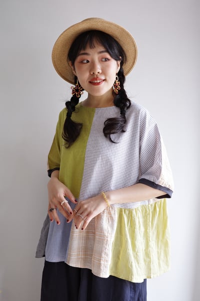 𓏭格紋Ｘ直紋拼接鬆身上衣5