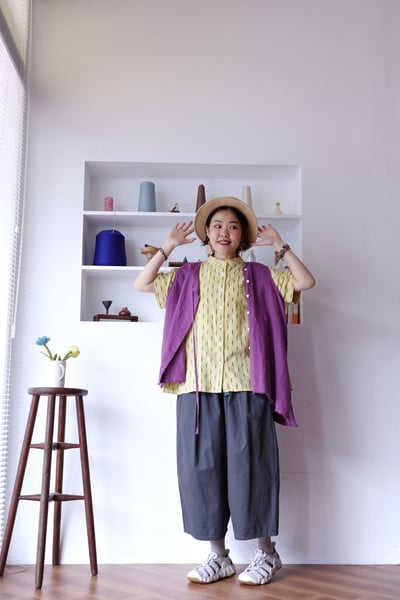 斜扣不對稱下擺抽鬚開襟背心12