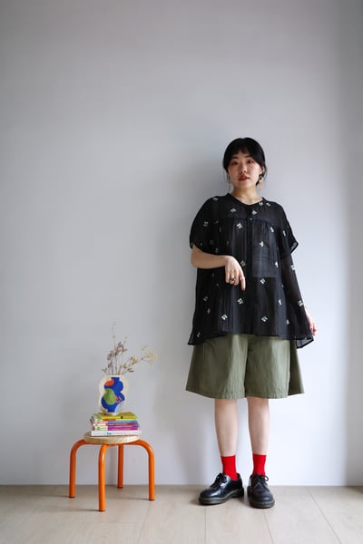 𓏭花柄刺繡空氣感輕透襯衫5