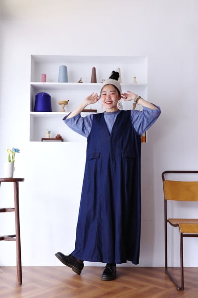 凹凸格織紋清透簡約上衣3