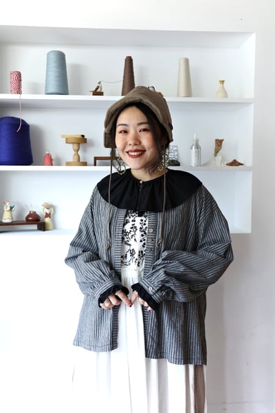 𓏭可拆式領片直紋拼接開襟上衣9