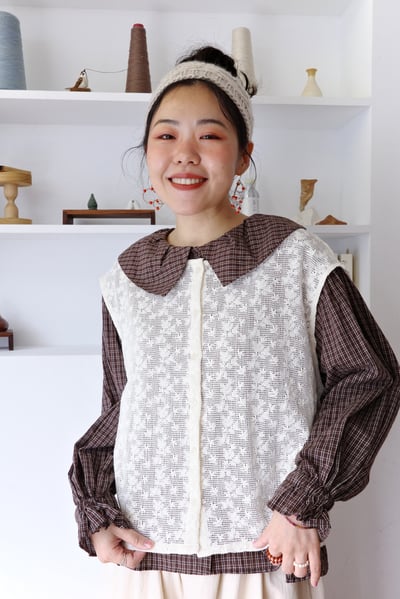 𓏭樹葉織紋下擺壓折針織背心9