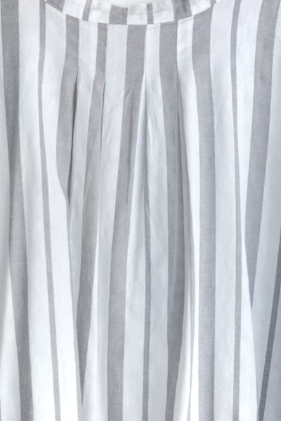 波點緹花直紋鬆身襯衫19