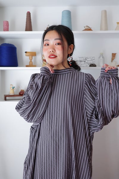 𓏭份量感優雅抓摺袖直紋緹花上衣13