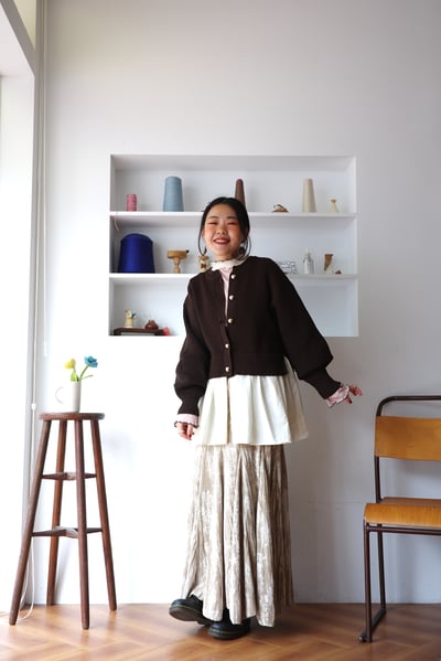 𓏭拼接下擺澎袖針織外罩上衣6