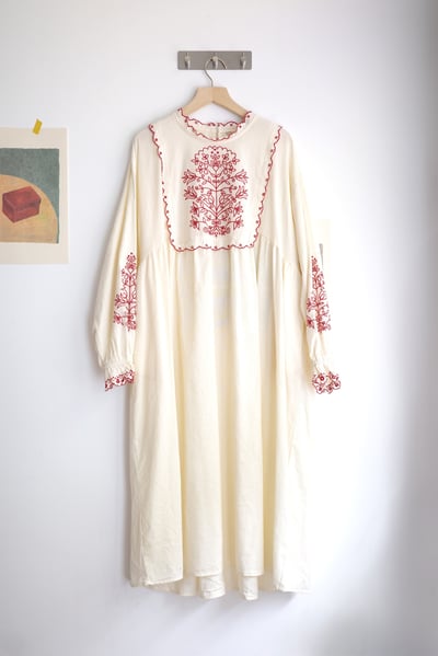 𓏭優雅花邊刺繡洋裝16