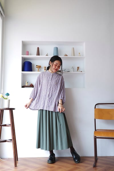 𓏭小花柄刺繡直紋泡泡格襯衫14