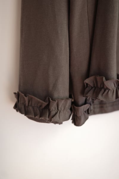 𓏭木耳花邊點綴接袖上衣22