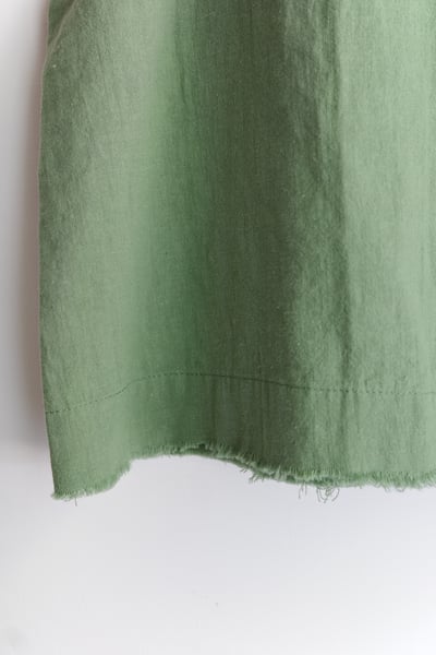 斜扣不對稱下擺抽鬚開襟背心24