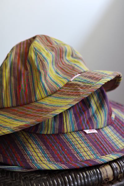 彩條織紋線條漁夫帽1