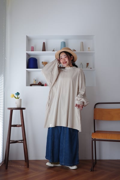 𓏭份量感優雅抓摺袖直紋緹花上衣18