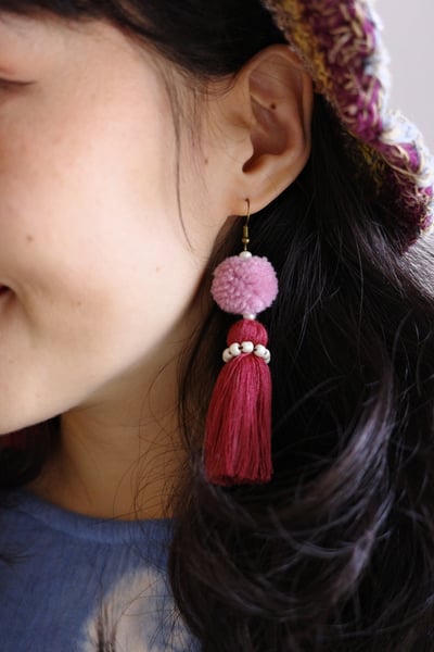 份量感球球流蘇耳環13