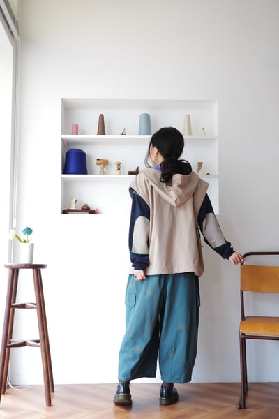 𓏭圖騰織帶色塊拼接連帽風衣背心12