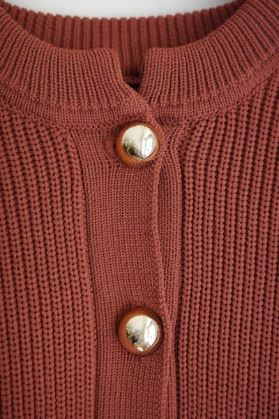 𓏭拼接下擺澎袖針織外罩上衣22